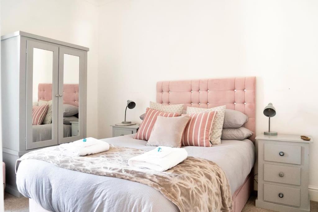 Penarth/Cardiff Bay: Deluxe Flat: 10 Mins To City! Екстер'єр фото