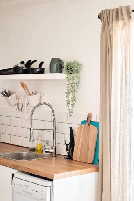 Penarth/Cardiff Bay: Deluxe Flat: 10 Mins To City! Екстер'єр фото