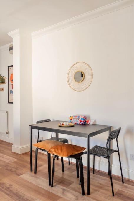 Penarth/Cardiff Bay: Deluxe Flat: 10 Mins To City! Екстер'єр фото